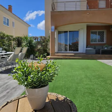 Apartamento Con Patio Privado, Piscina Comunitaria Y Parking En Miami Playa - Es-9-169 Les Planes del Rei