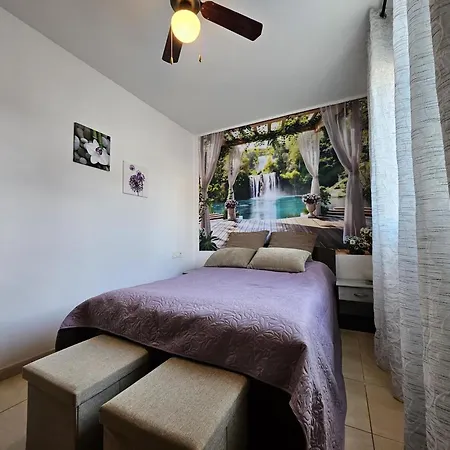 Apartment Con Patio Privado, Piscina Comunitaria Y Parking En Miami Playa - Es-9-169 Les Planes del Rei